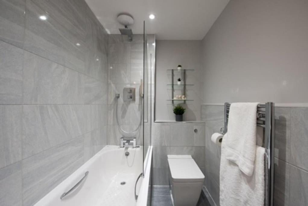 Beautiful, Spacious 1 Bed Flat Brentwood Exterior photo